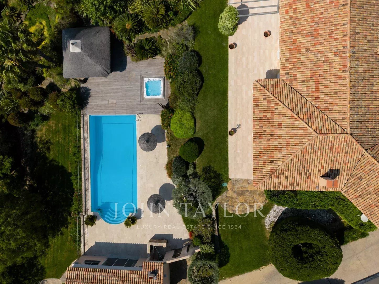 Maison à vendre, 450m², Ceyreste