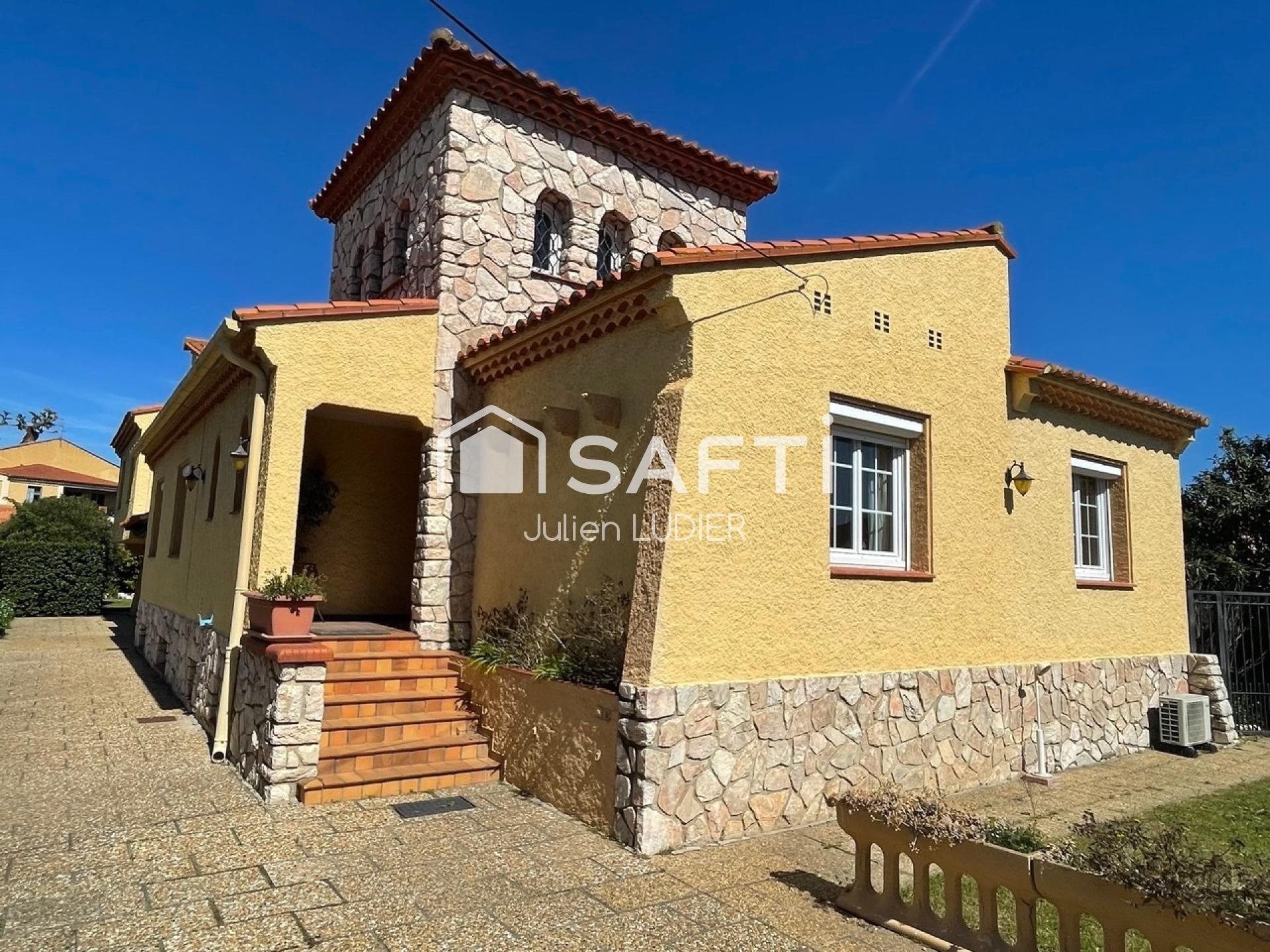 Maison à vendre, 402m², Elne
