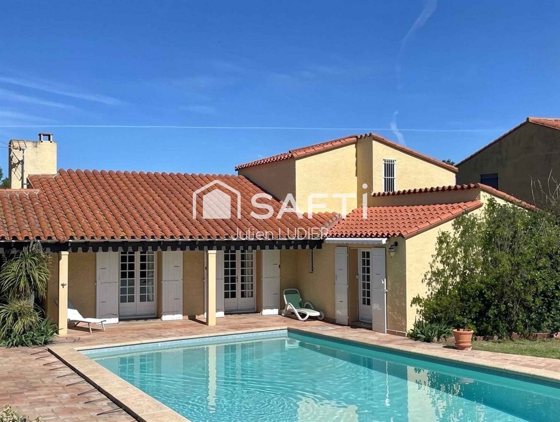 Maison à vendre, 402m², Elne