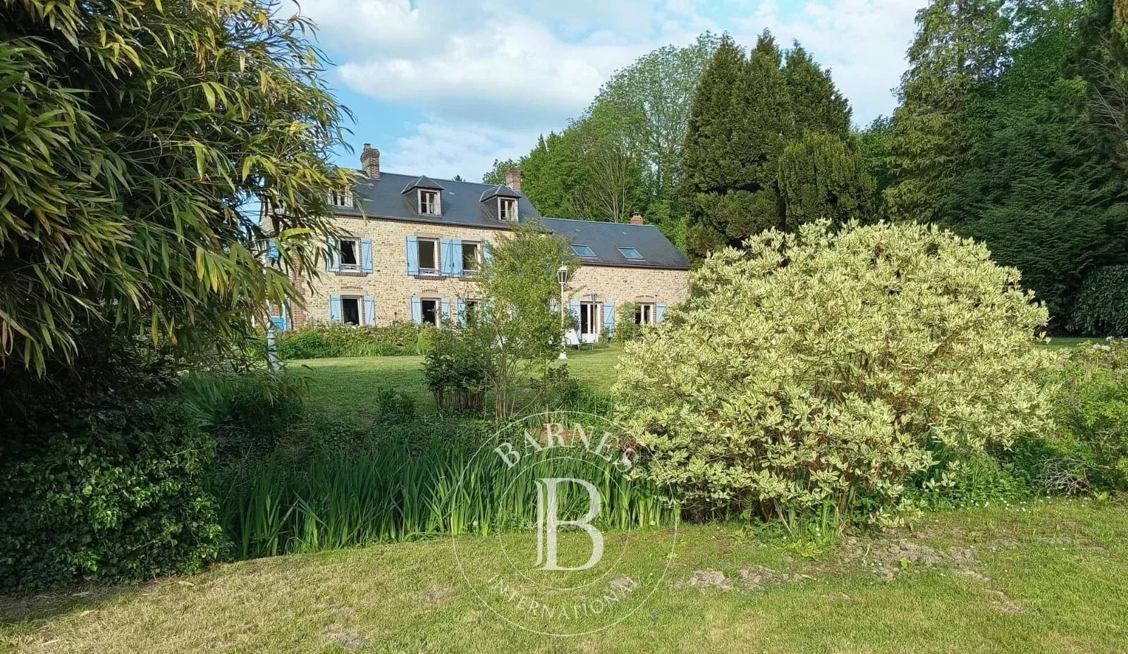 Maison à vendre, 220m², Sainte-Gauburge-Sainte-Colombe