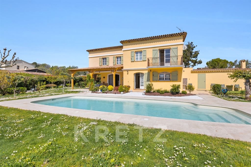 Maison à vendre, 200m², Valbonne