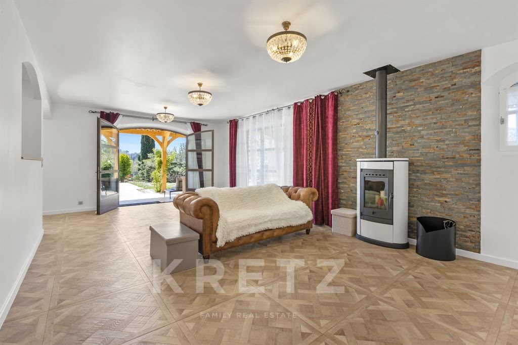 Maison à vendre, 200m², Valbonne