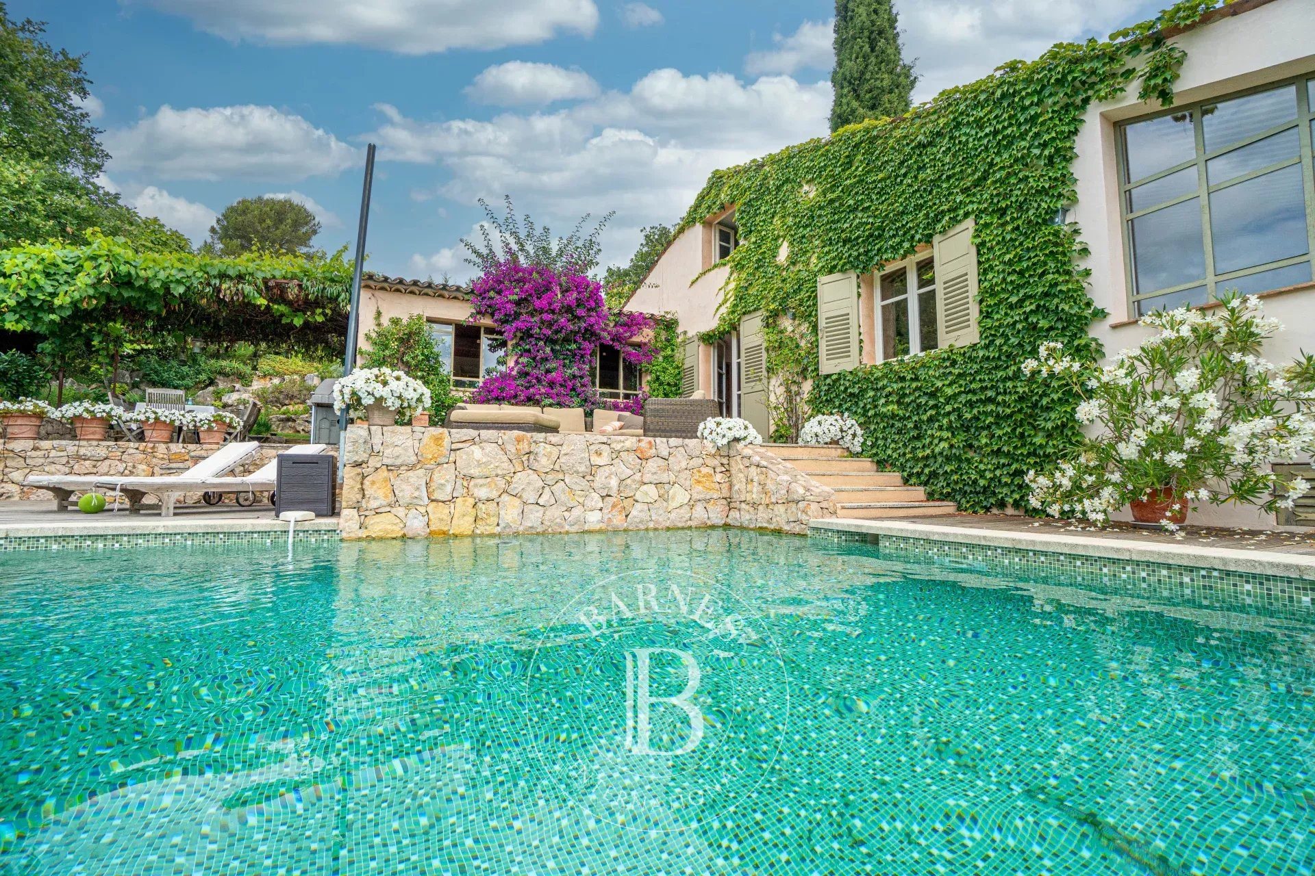 Maison à vendre, 280m², Valbonne