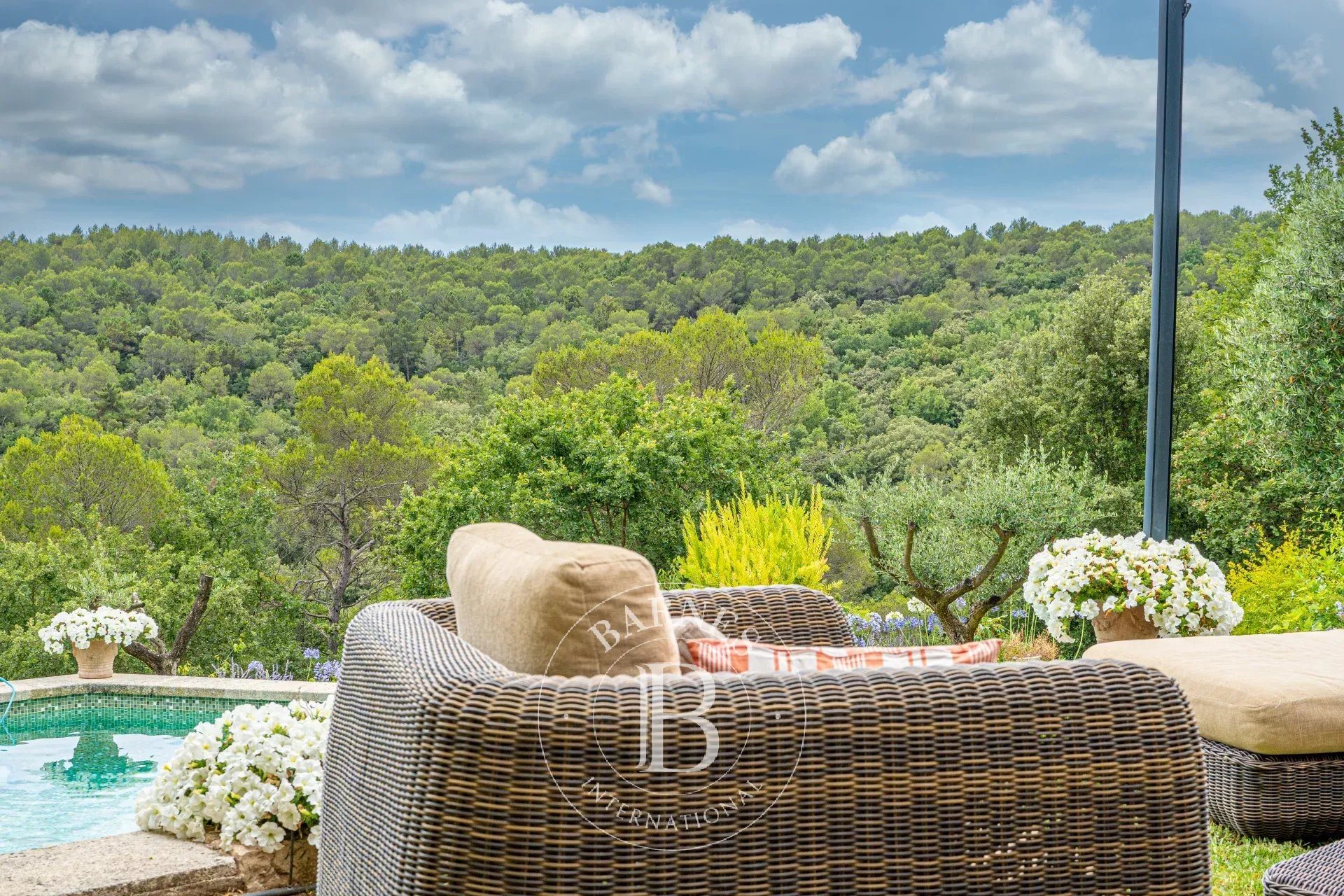 Maison à vendre, 280m², Valbonne