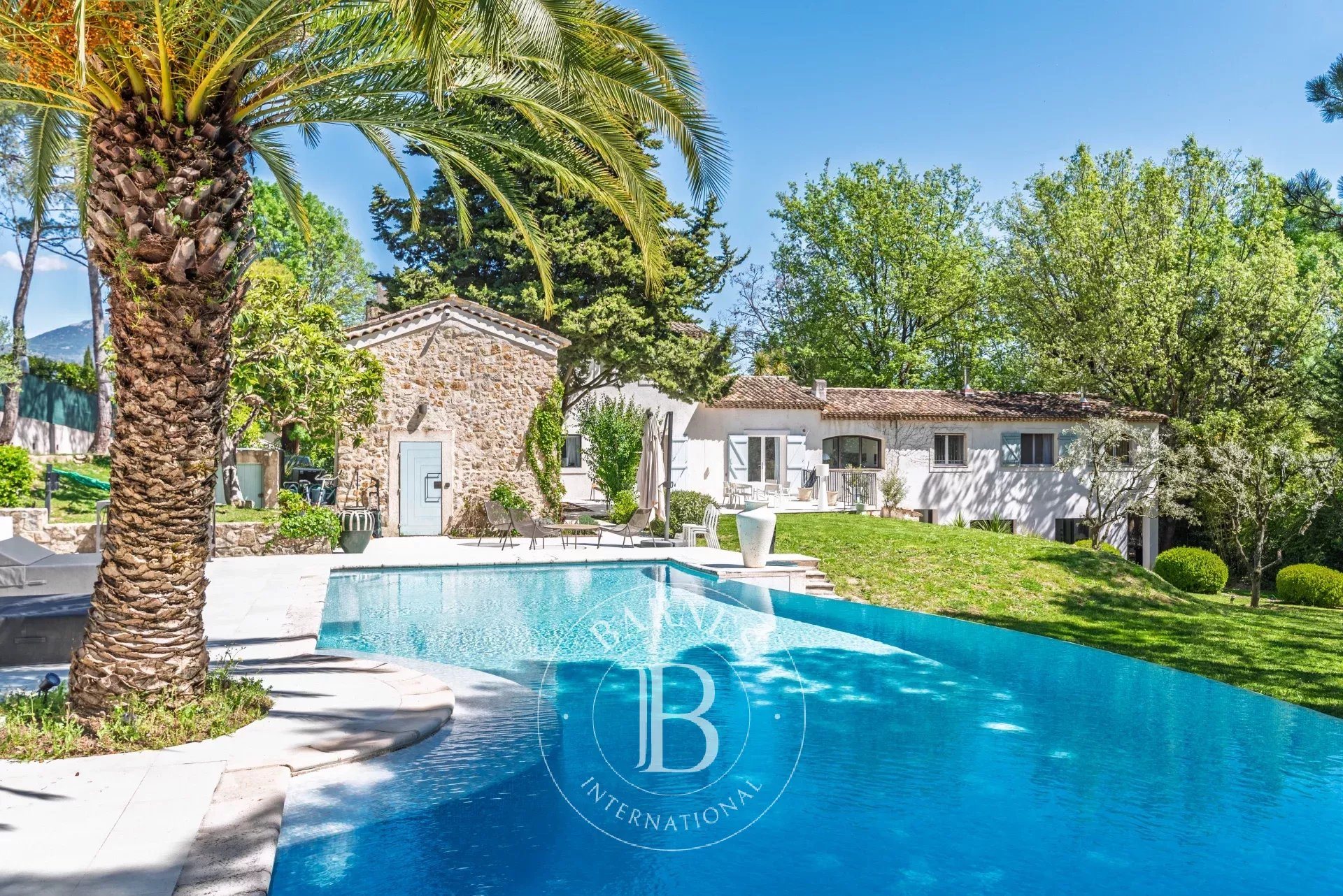Maison à vendre, 420m², Valbonne