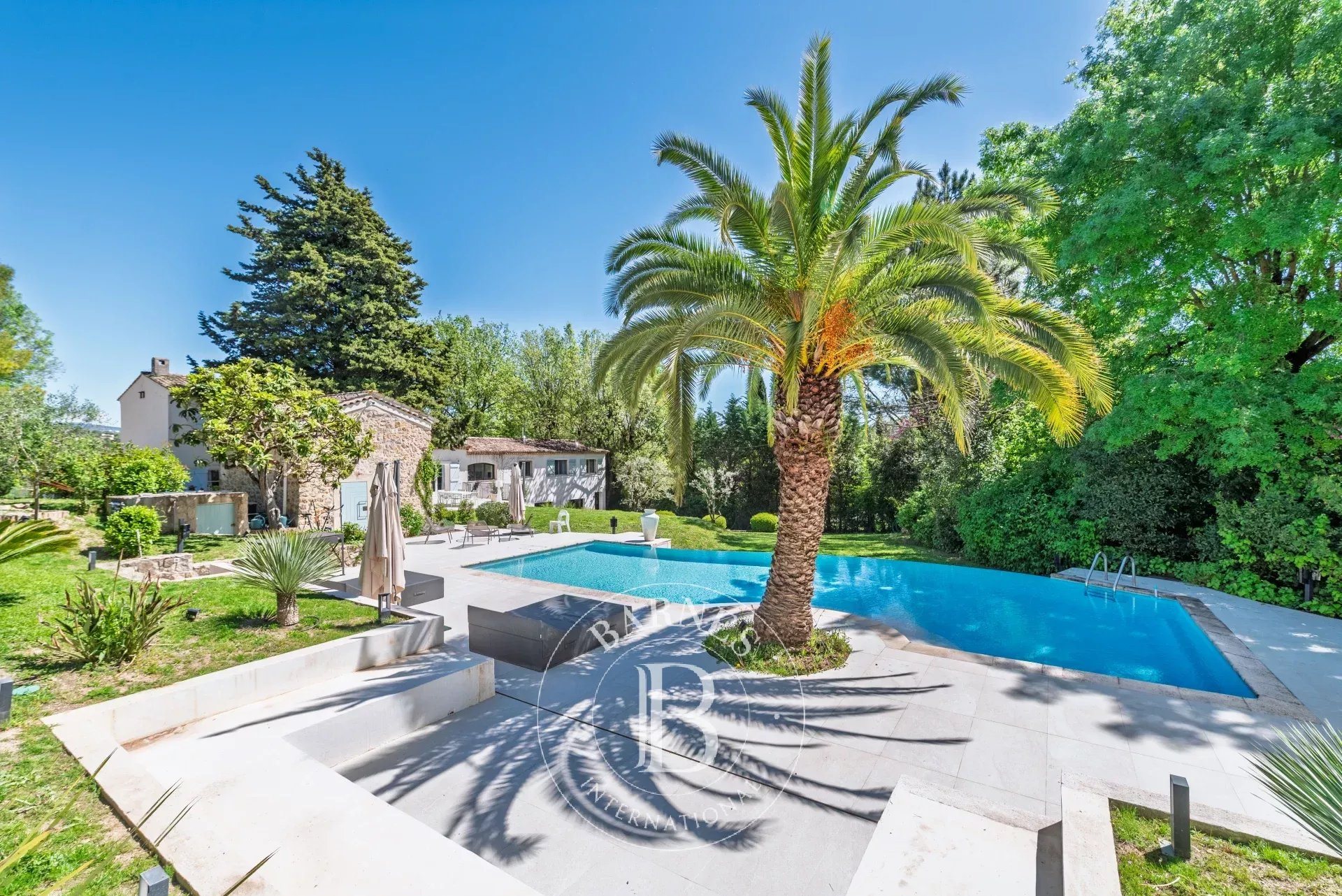 Maison à vendre, 420m², Valbonne