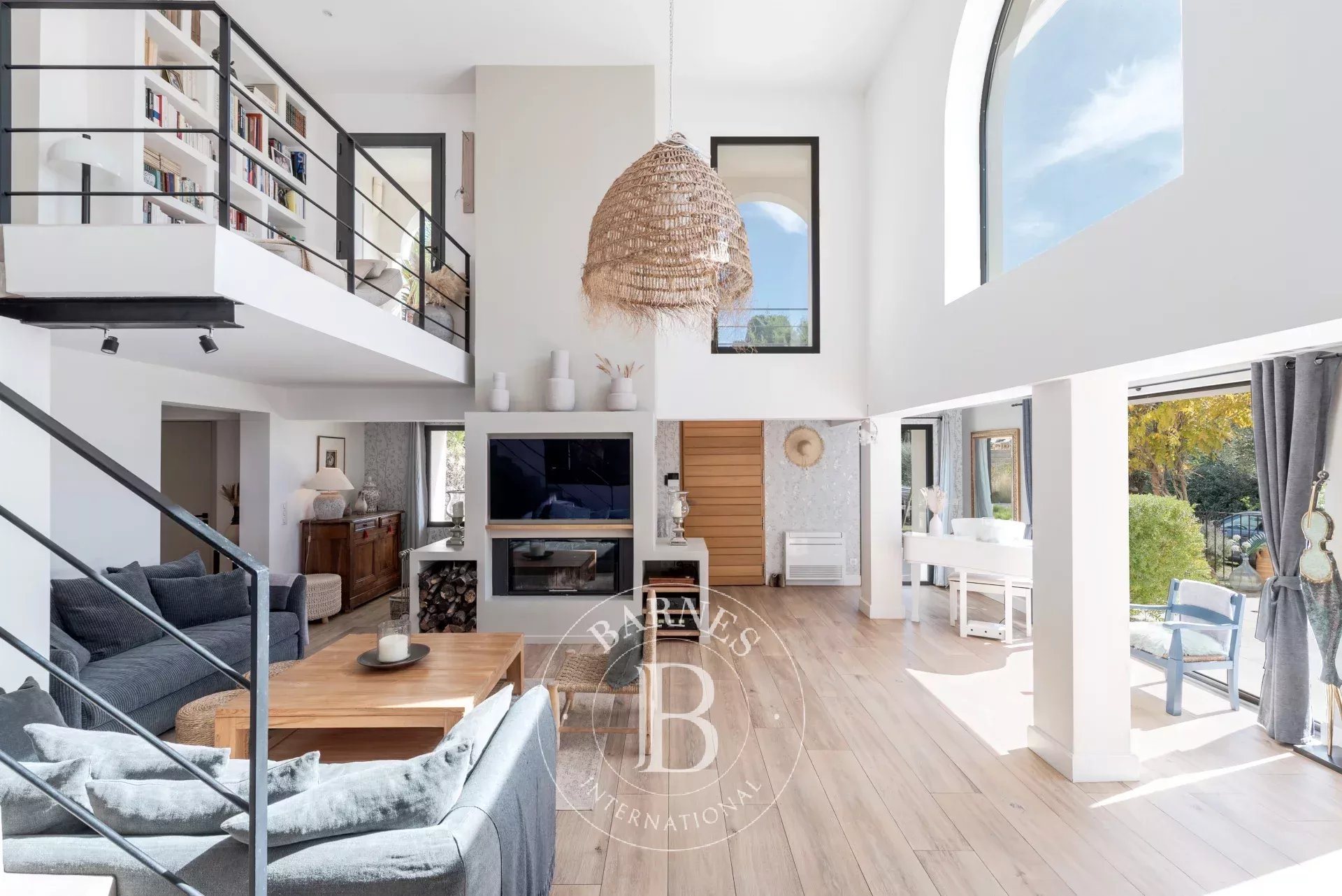 Maison à vendre, 407m², Roquefort-les-Pins