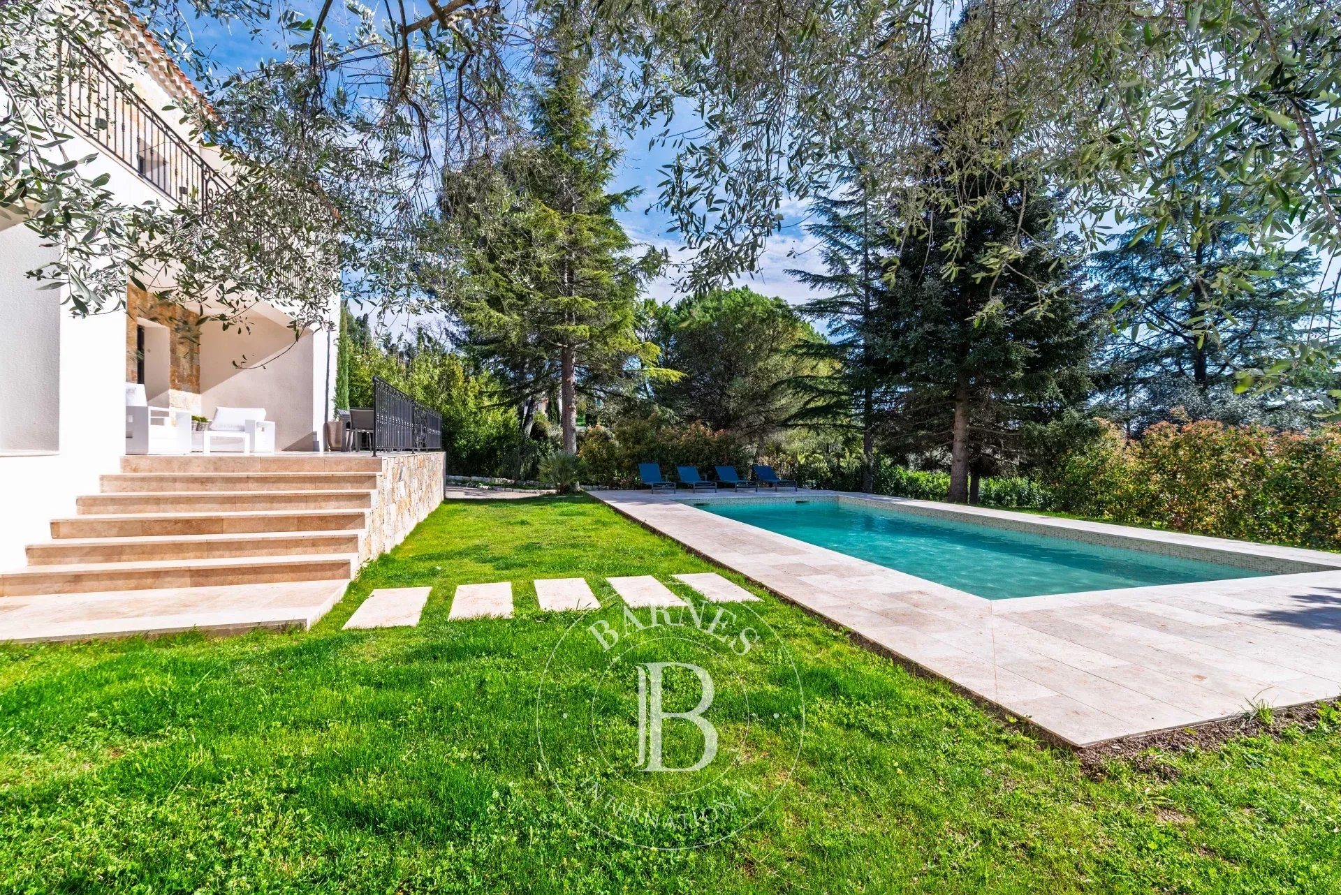 Maison à vendre, 324m², Valbonne