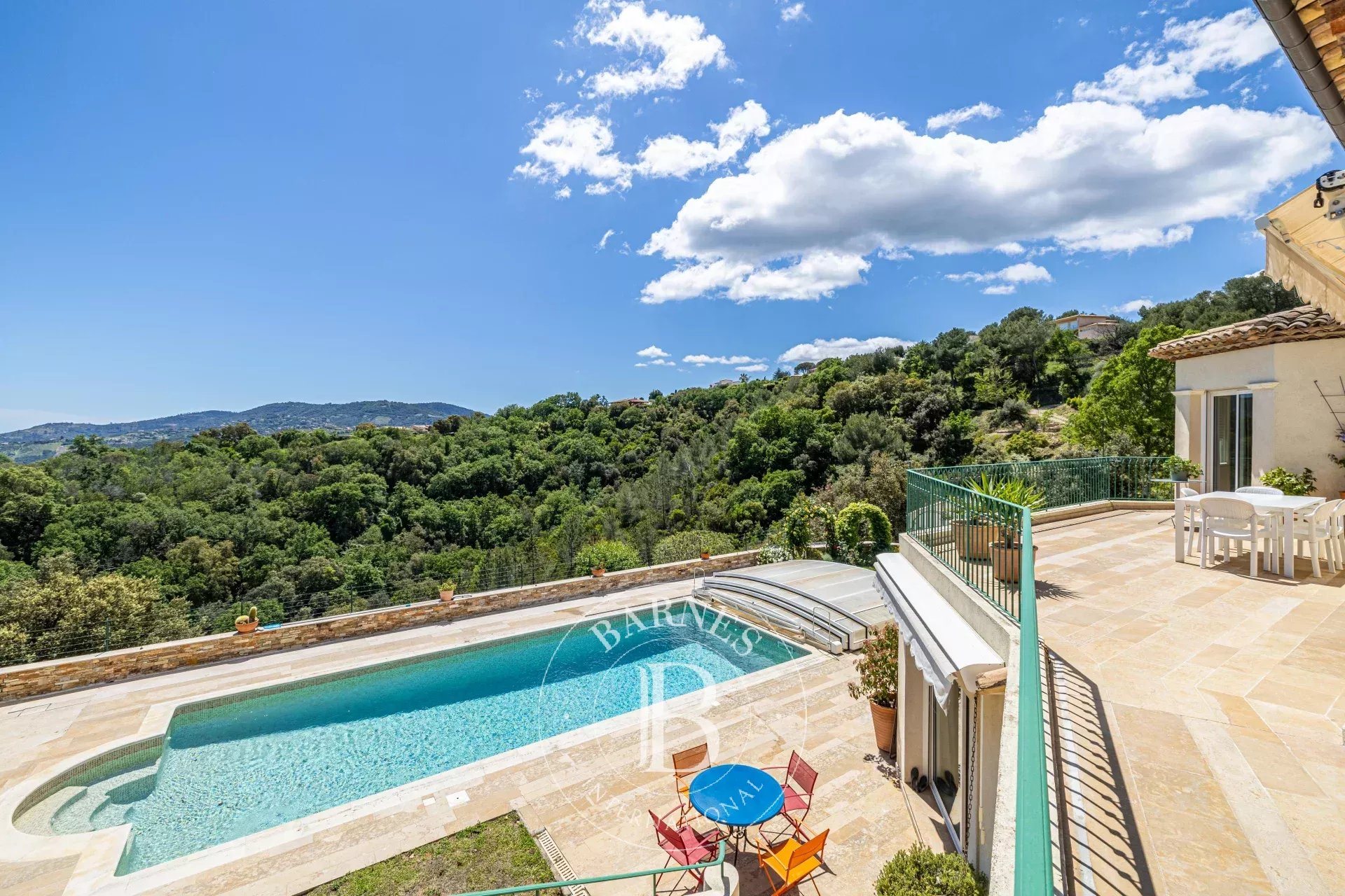 Maison à vendre, 273m², Peymeinade