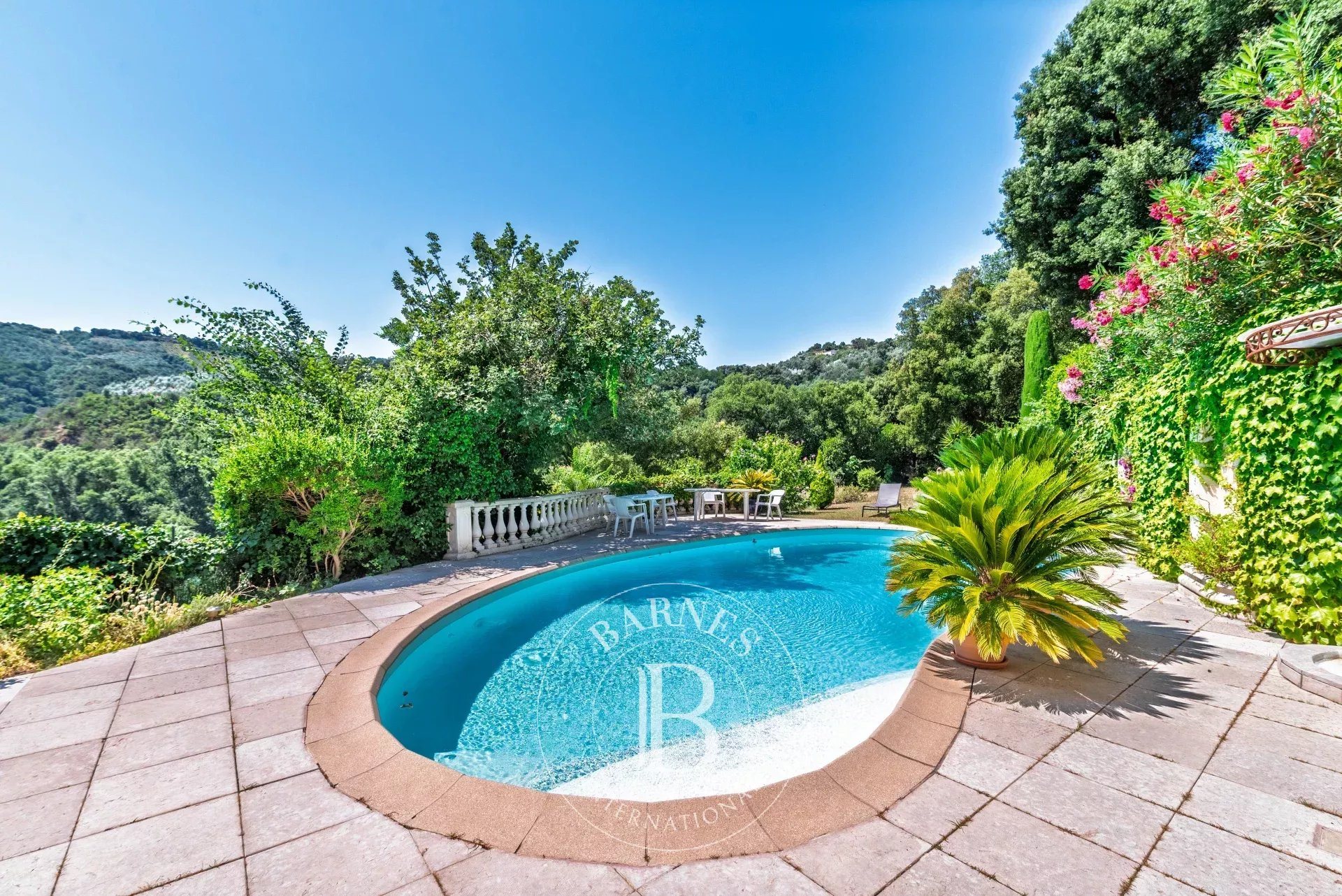 Maison à vendre, 231m², Auribeau-sur-Siagne