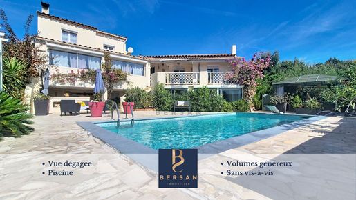 Maison 7 pièces 215 m² · à Saint-Raphaël · 215 m² · 750 000 €