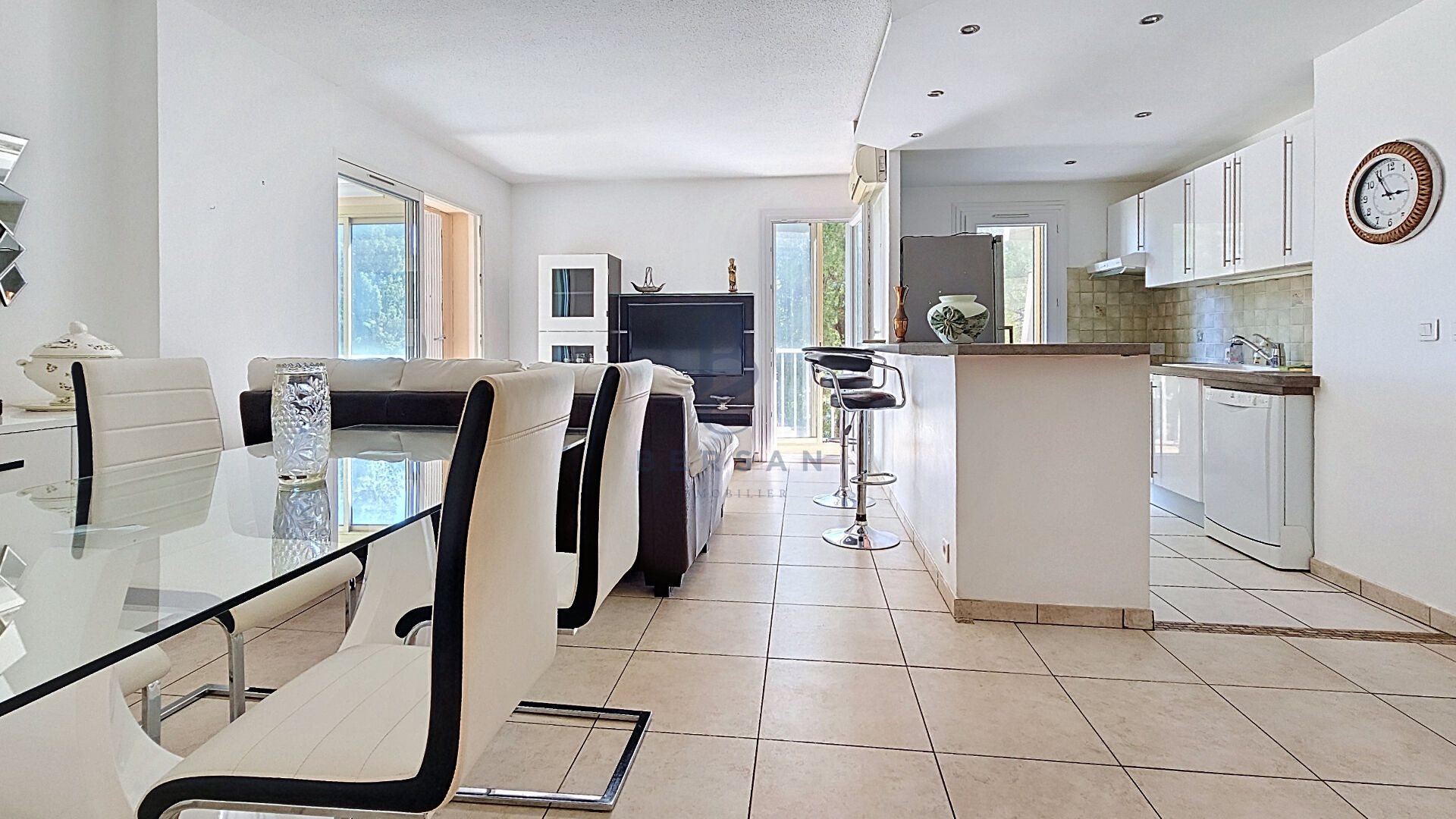 Appartement à vendre, 66m², Fréjus