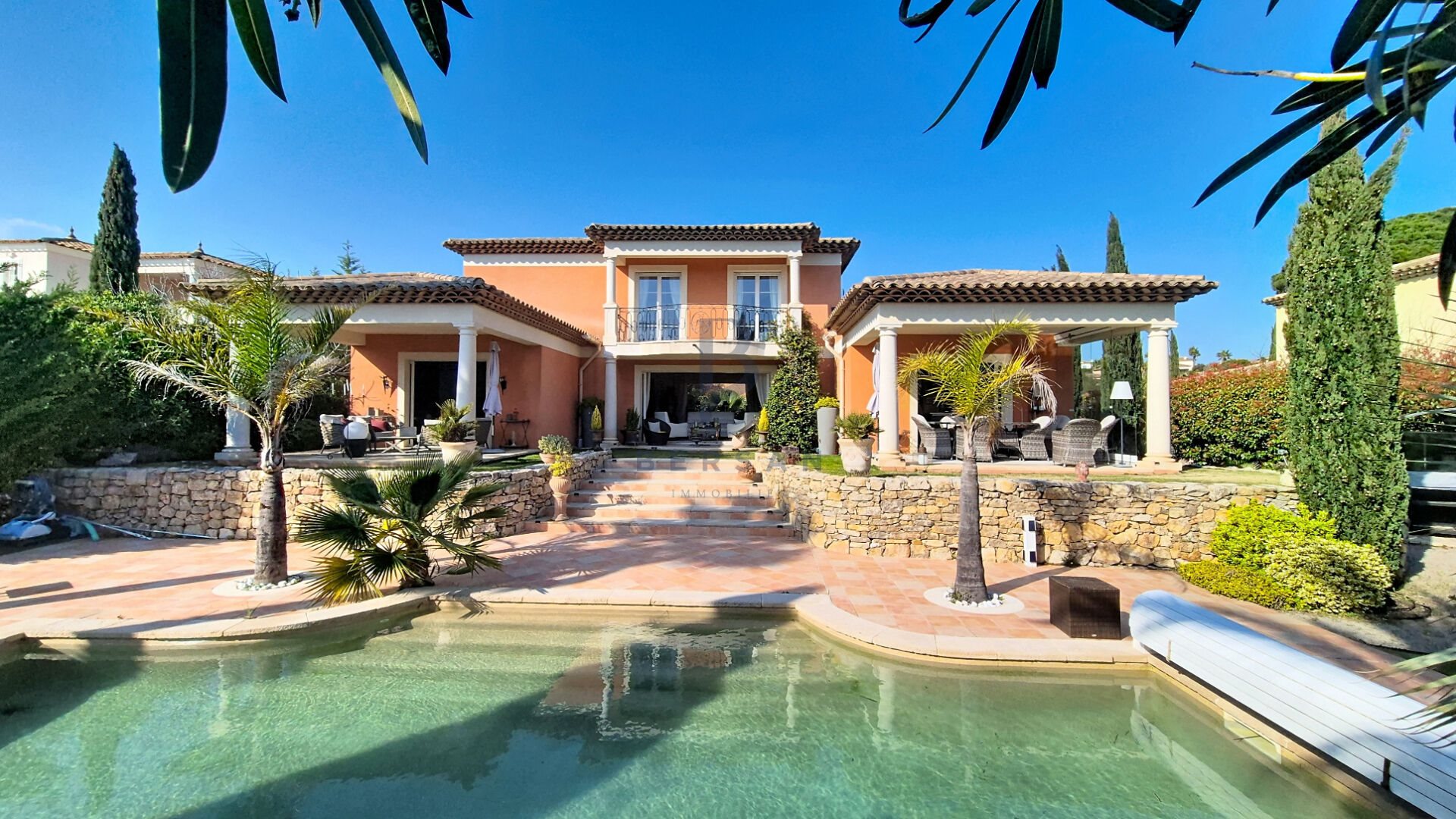 Maison à vendre, 188m², Saint-Raphaël
