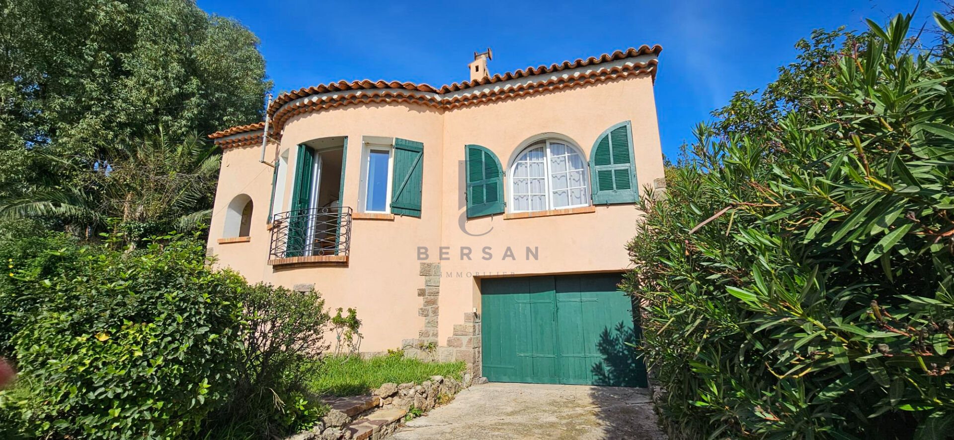 Maison à vendre, 114m², Saint-Raphaël