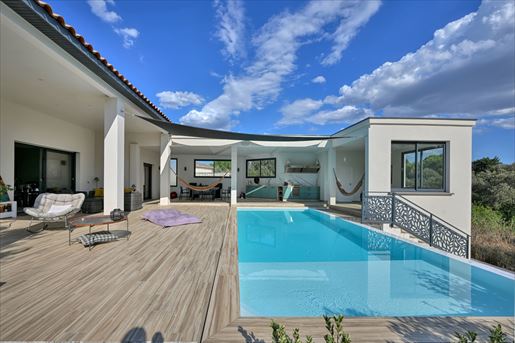 Maison 6 pièces 170 m² · à Nîmes · 170 m² · 959 000 €
