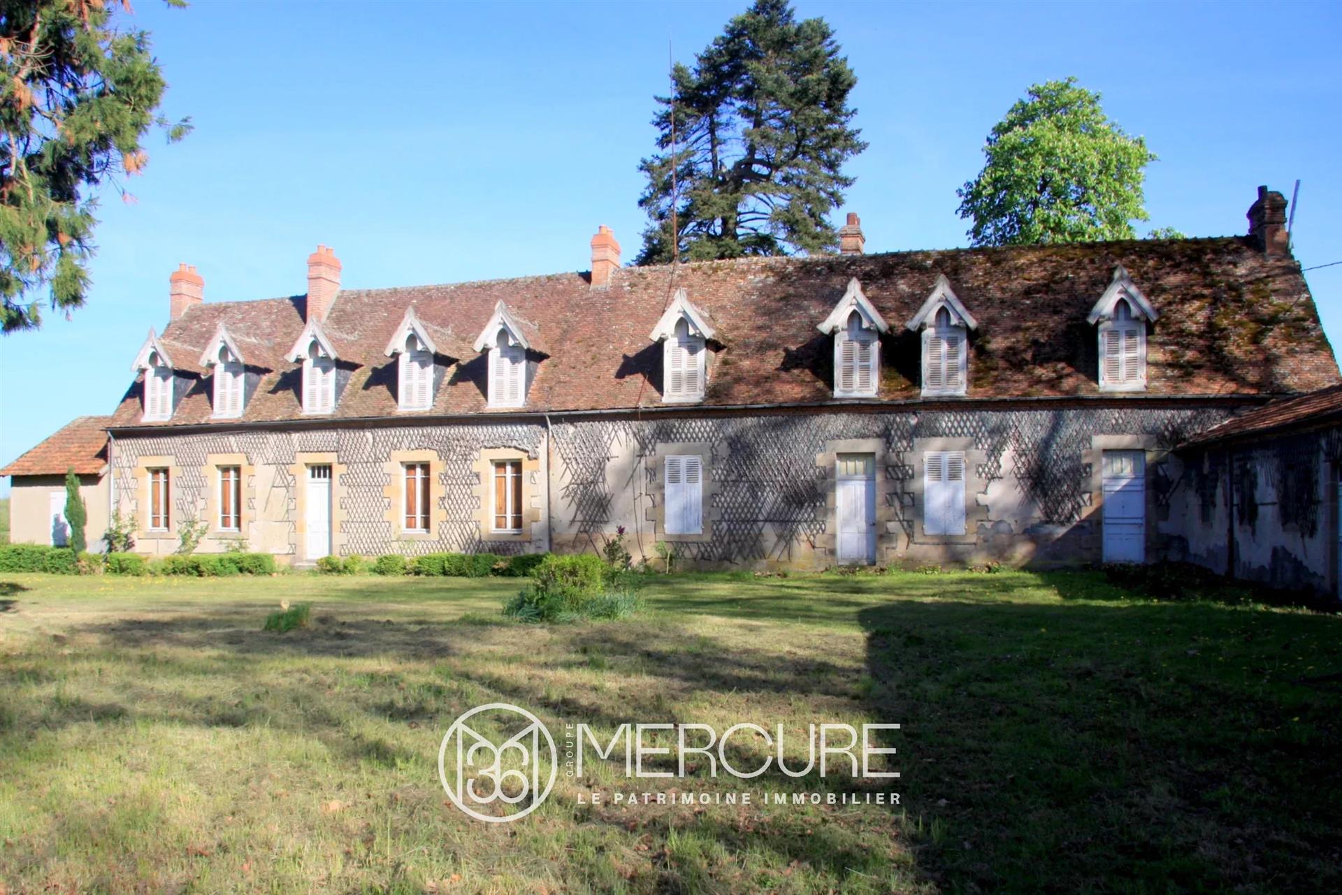 Maison à vendre, 348m², Moulins