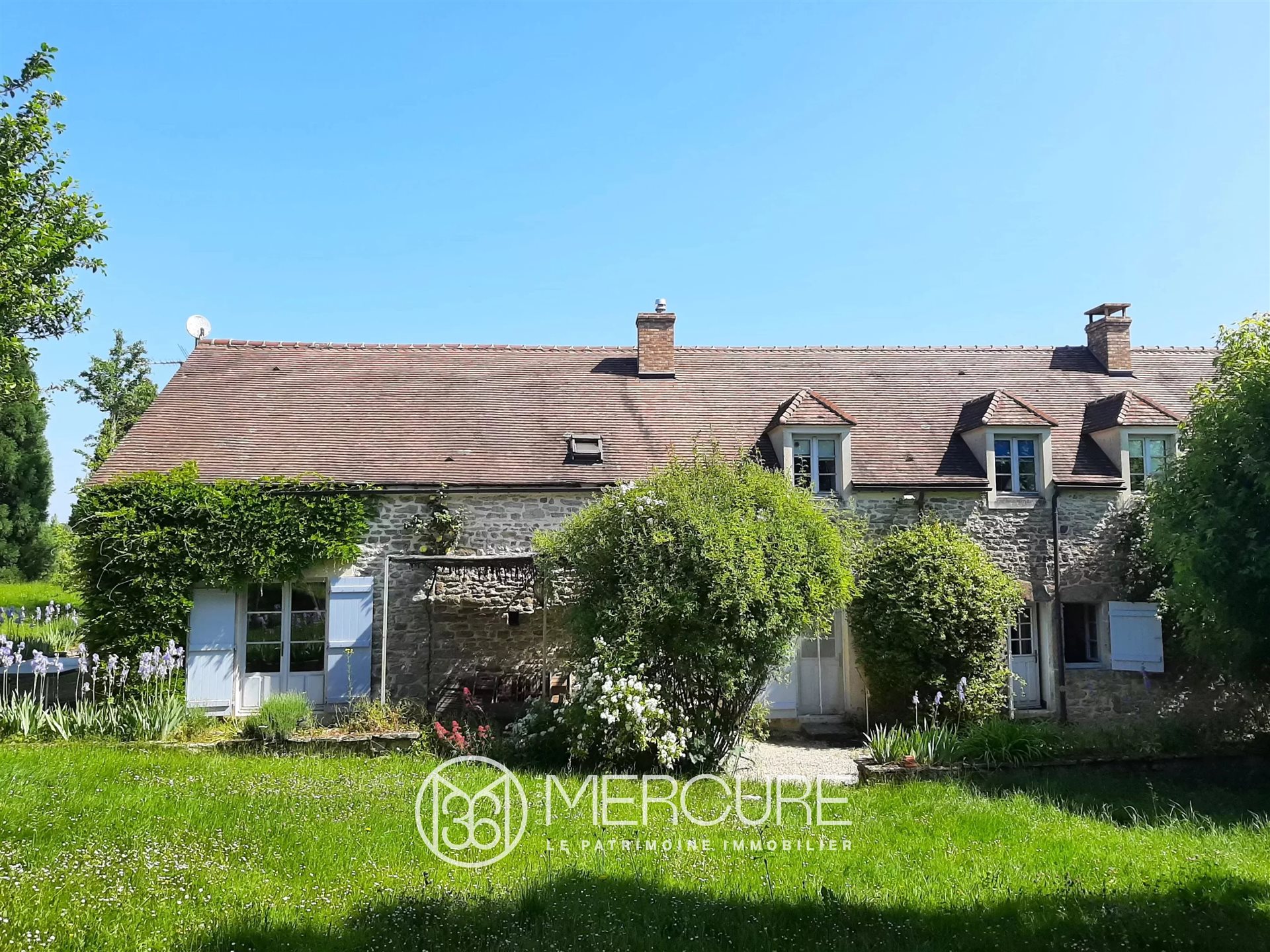 Maison à vendre, 285m², Thoste