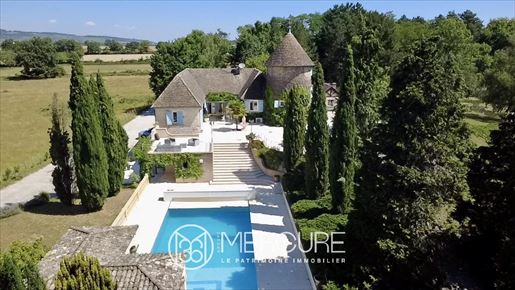 7 pièces 235 m² · à Givry · 235 m² · 968 000 €