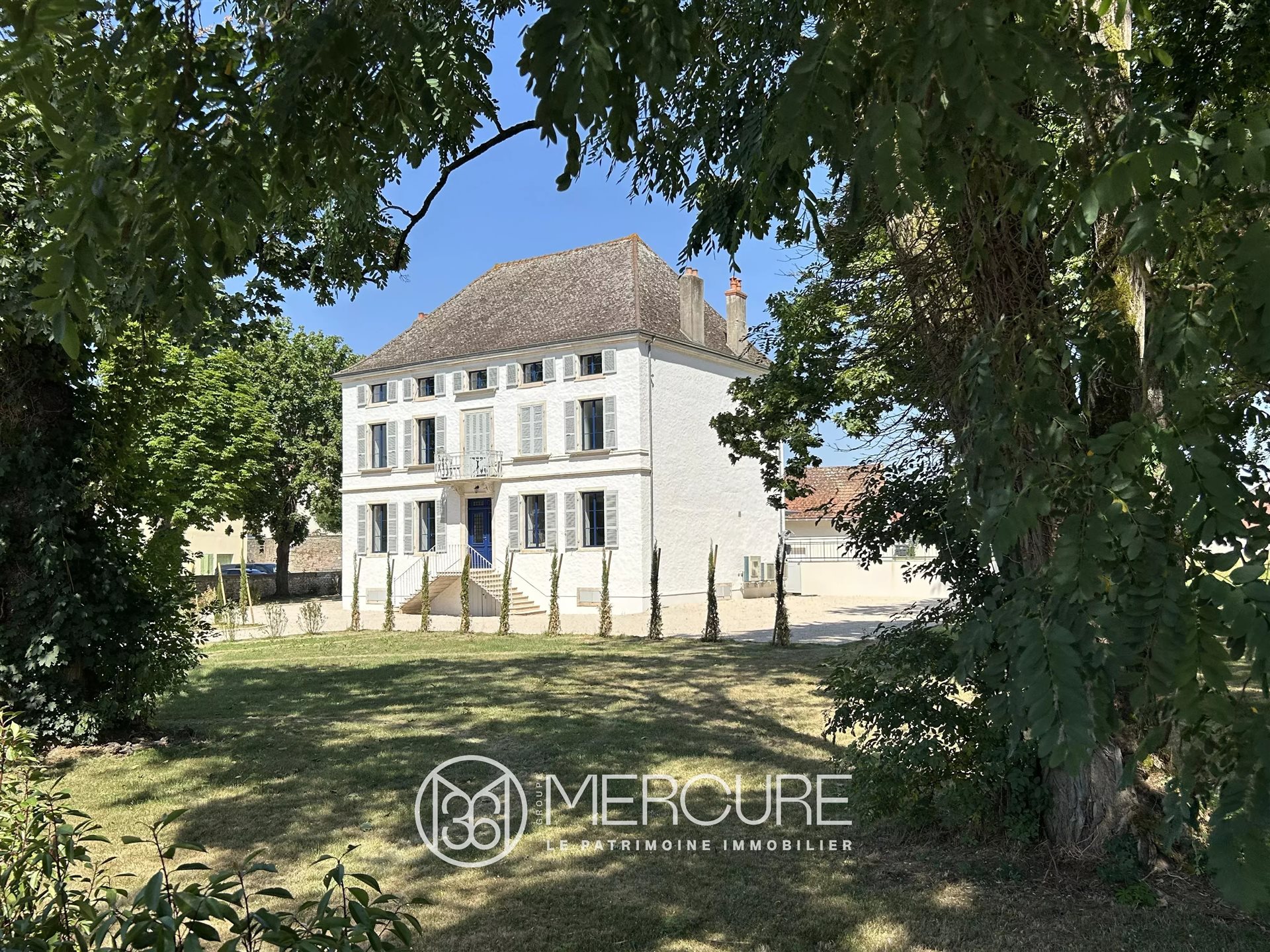 Maison à vendre, 464m², Sassenay