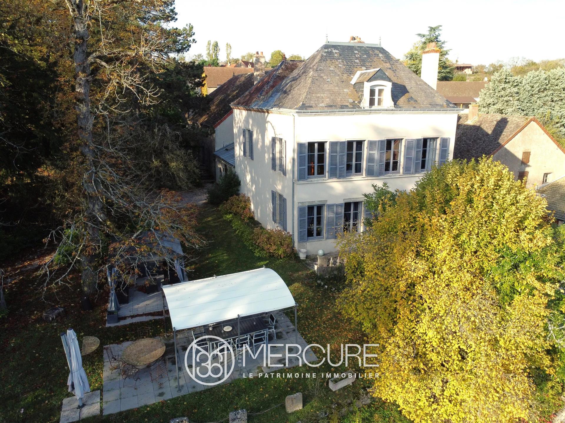 Maison à vendre, 380m², Mercurey