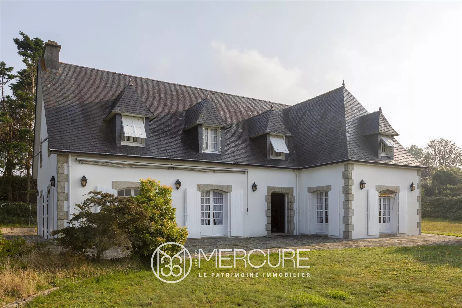 Maison à vendre, 265m², Confort-Meilars