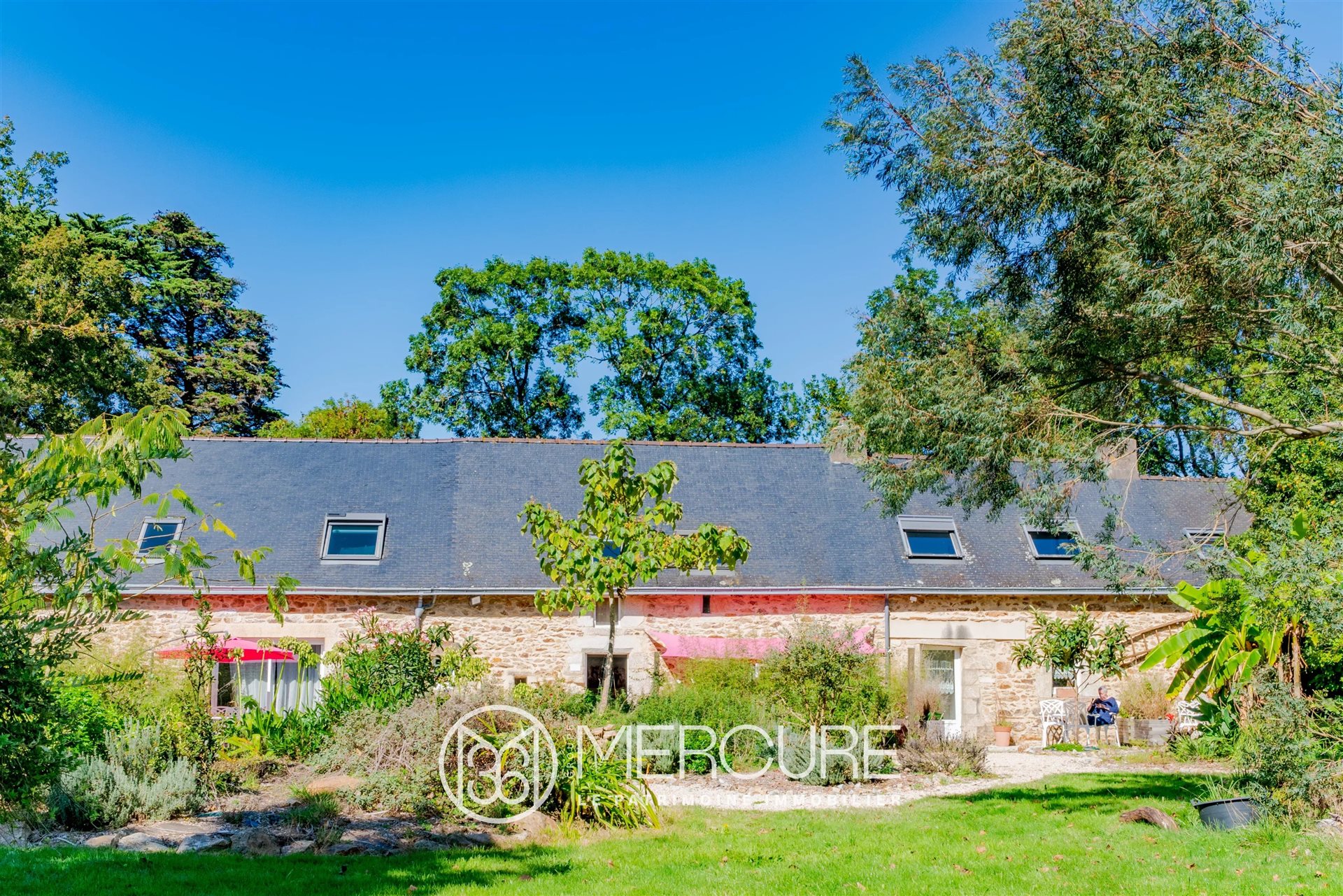 Maison à vendre, 350m², Ambon