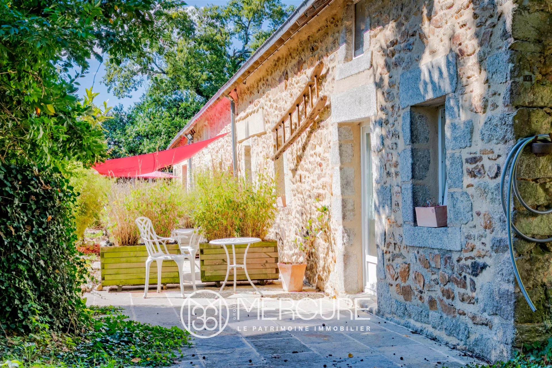 Maison à vendre, 350m², Ambon