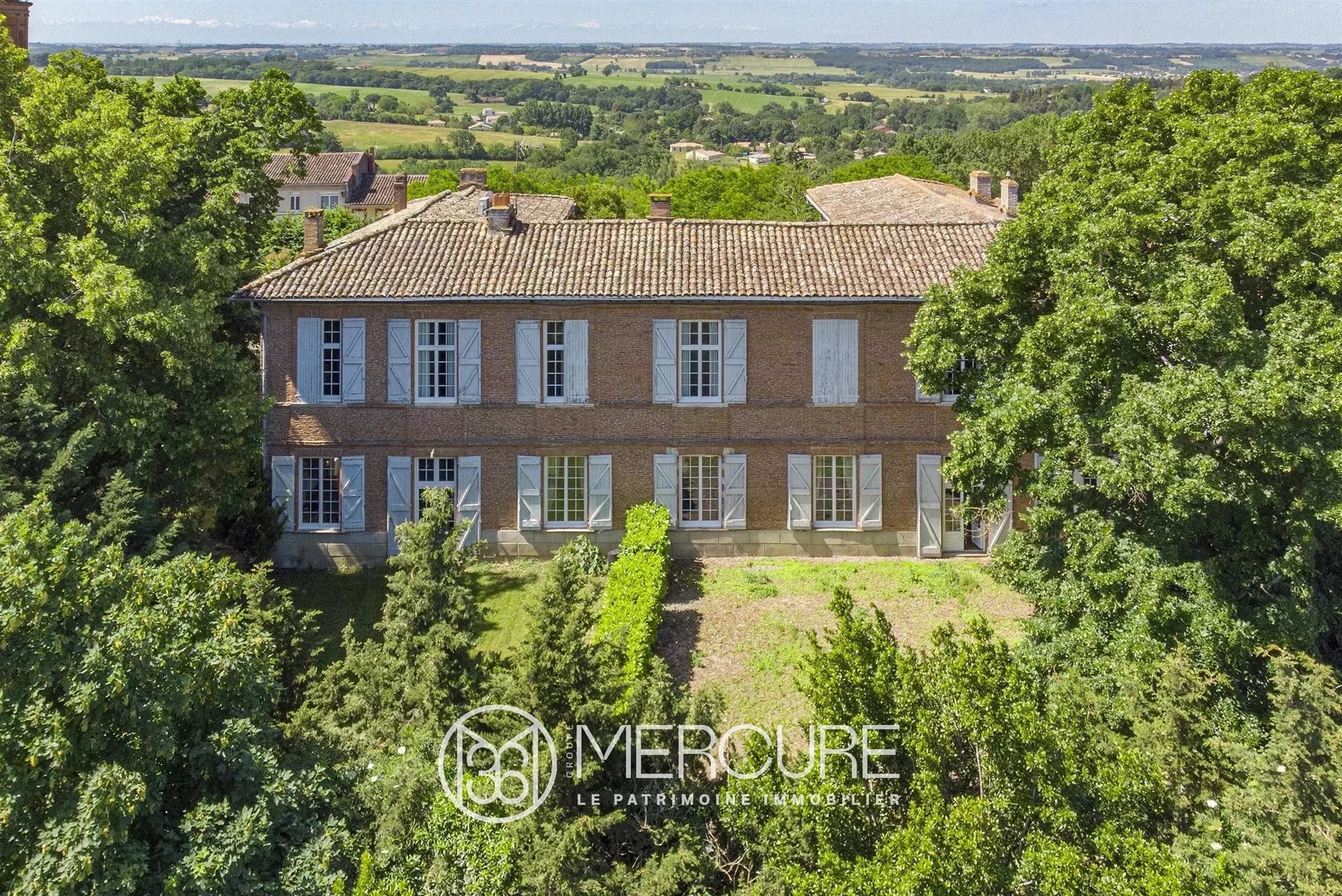 Maison à vendre, 575m², Lanta