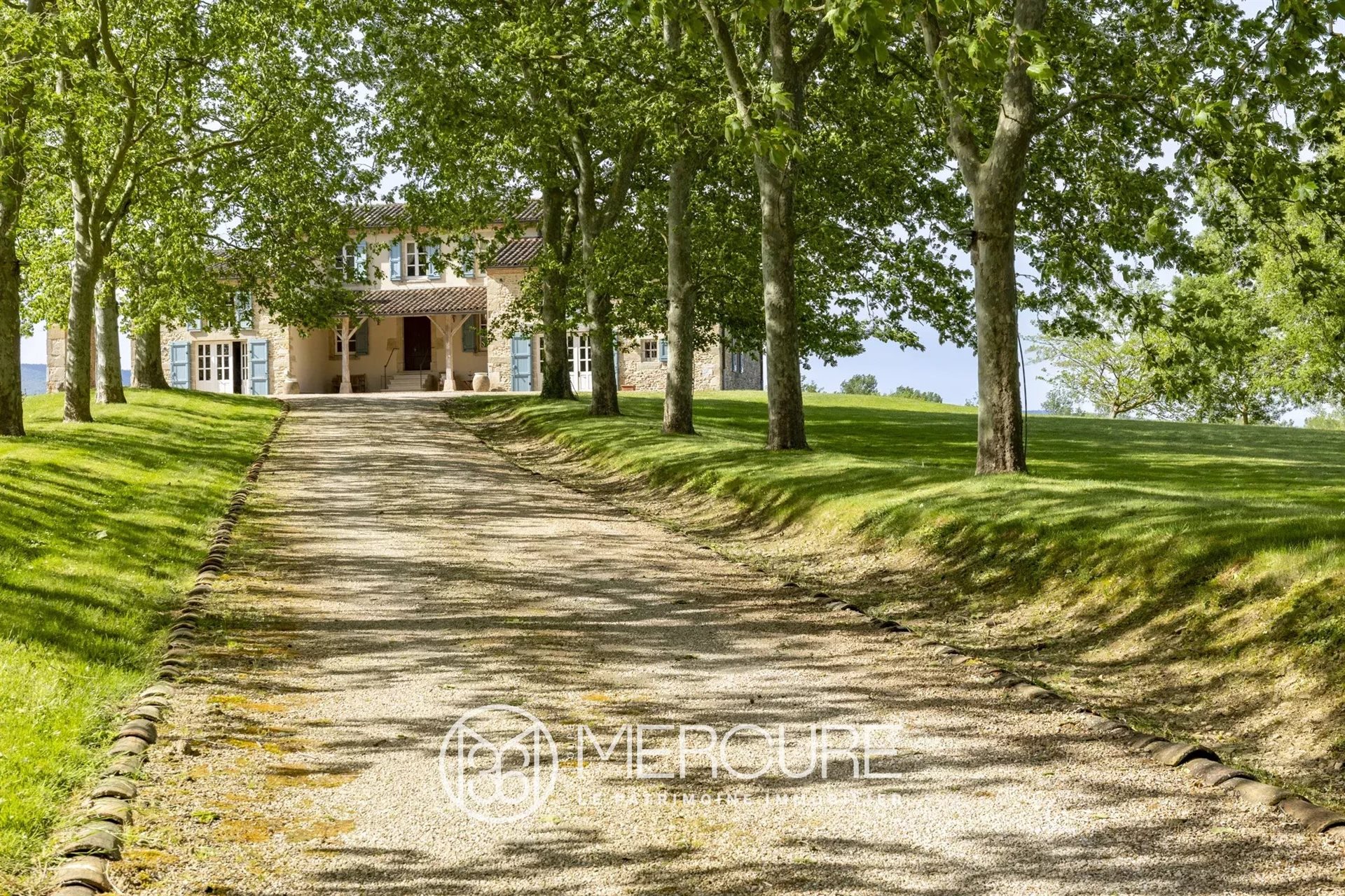 Maison à vendre, 246m², Viviers-lès-Montagnes