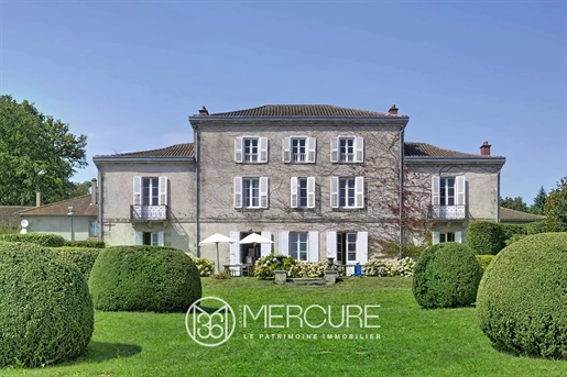 Maison 10 pièces 410 m² · à Limoges · 410 m² · 320 000 €