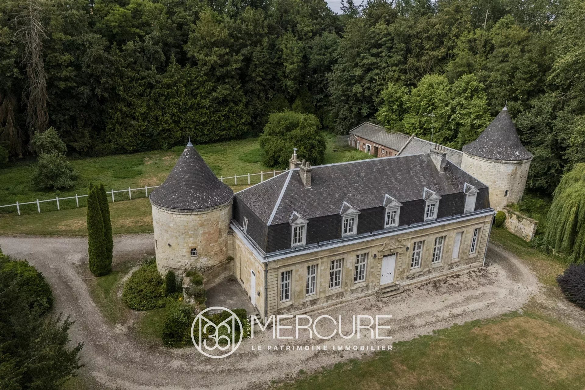 Maison à vendre, 310m², Cambrai