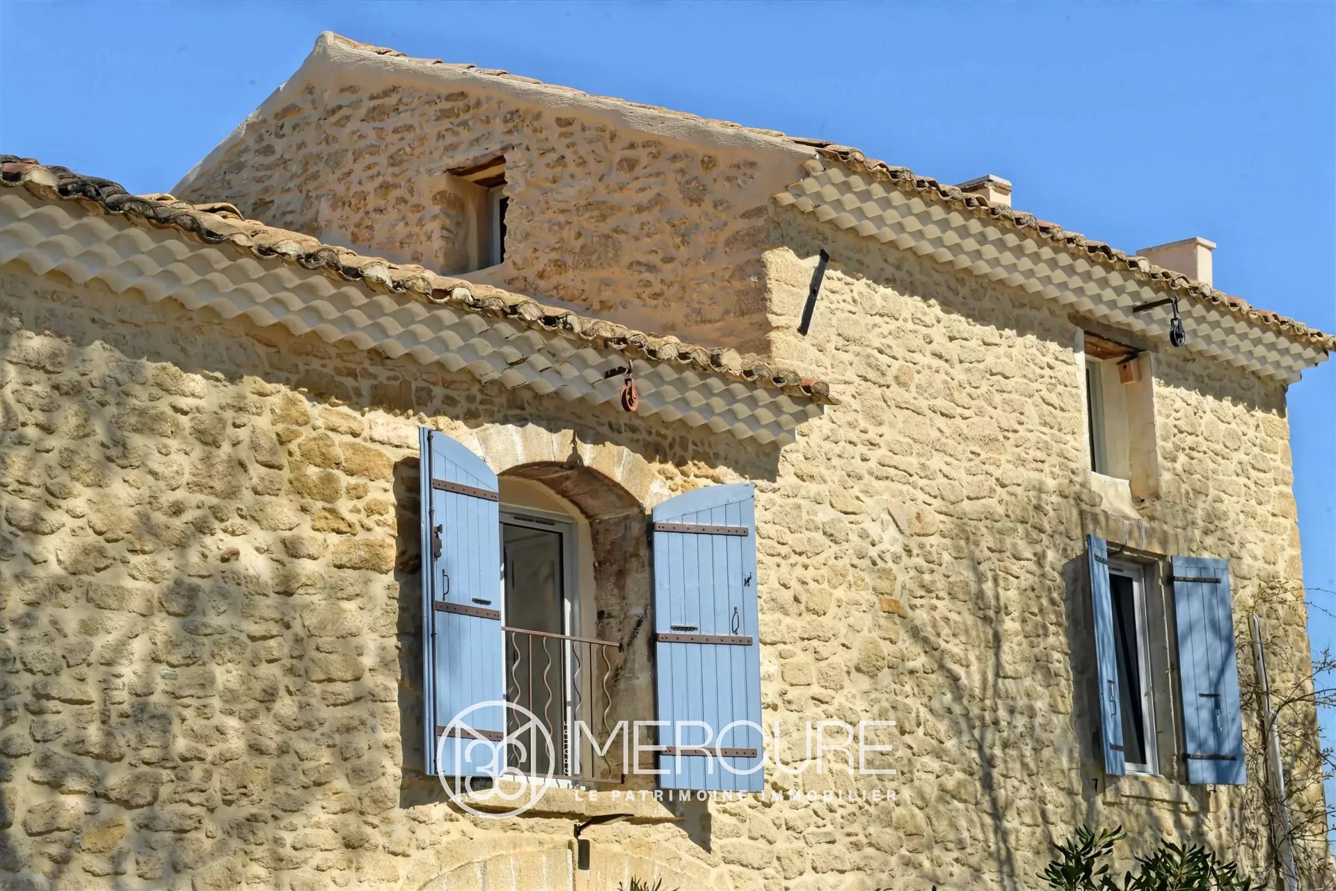 Maison à vendre, 220m², Camaret-sur-Aigues