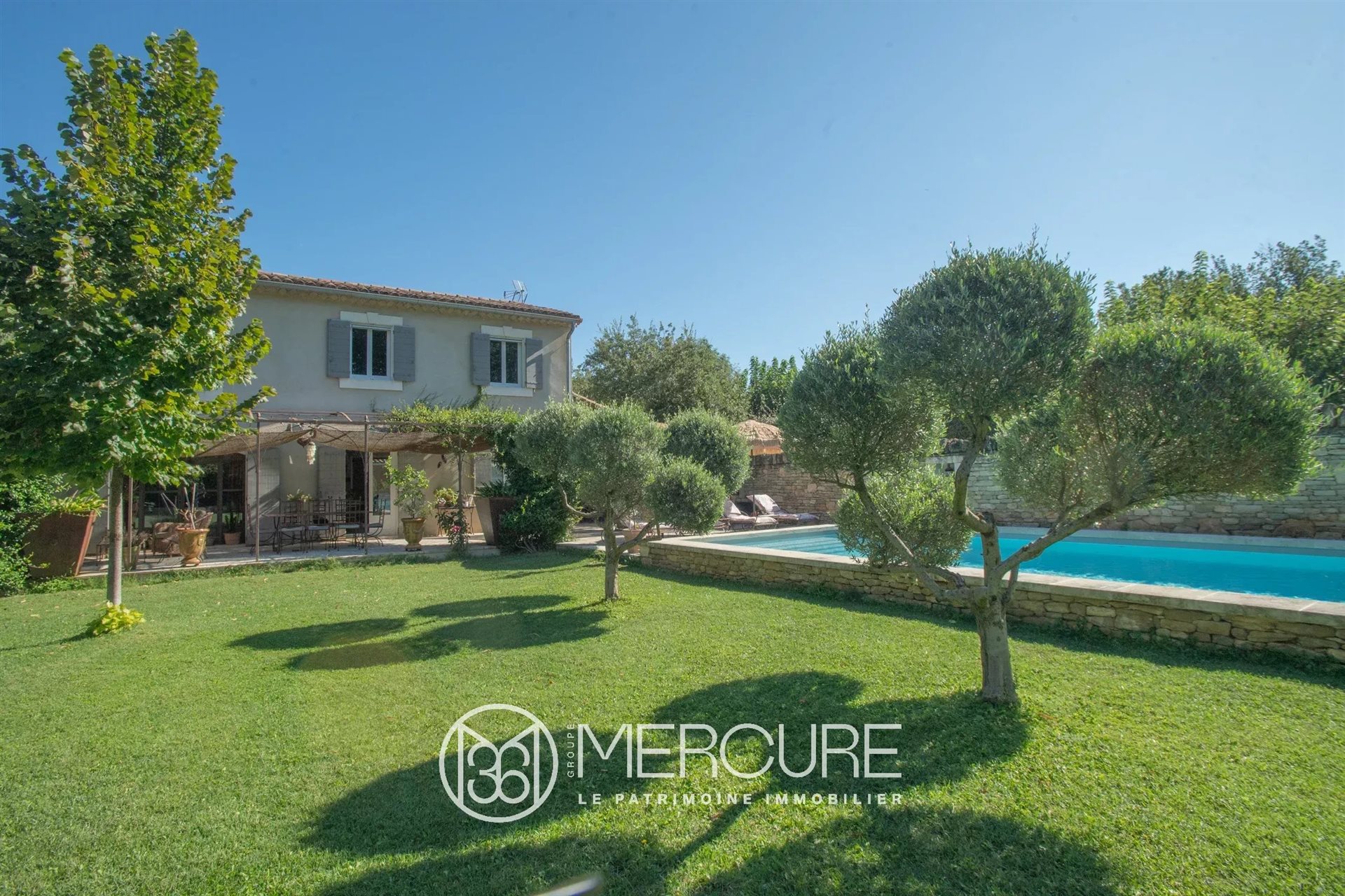 Maison à vendre, 200m², Ménerbes