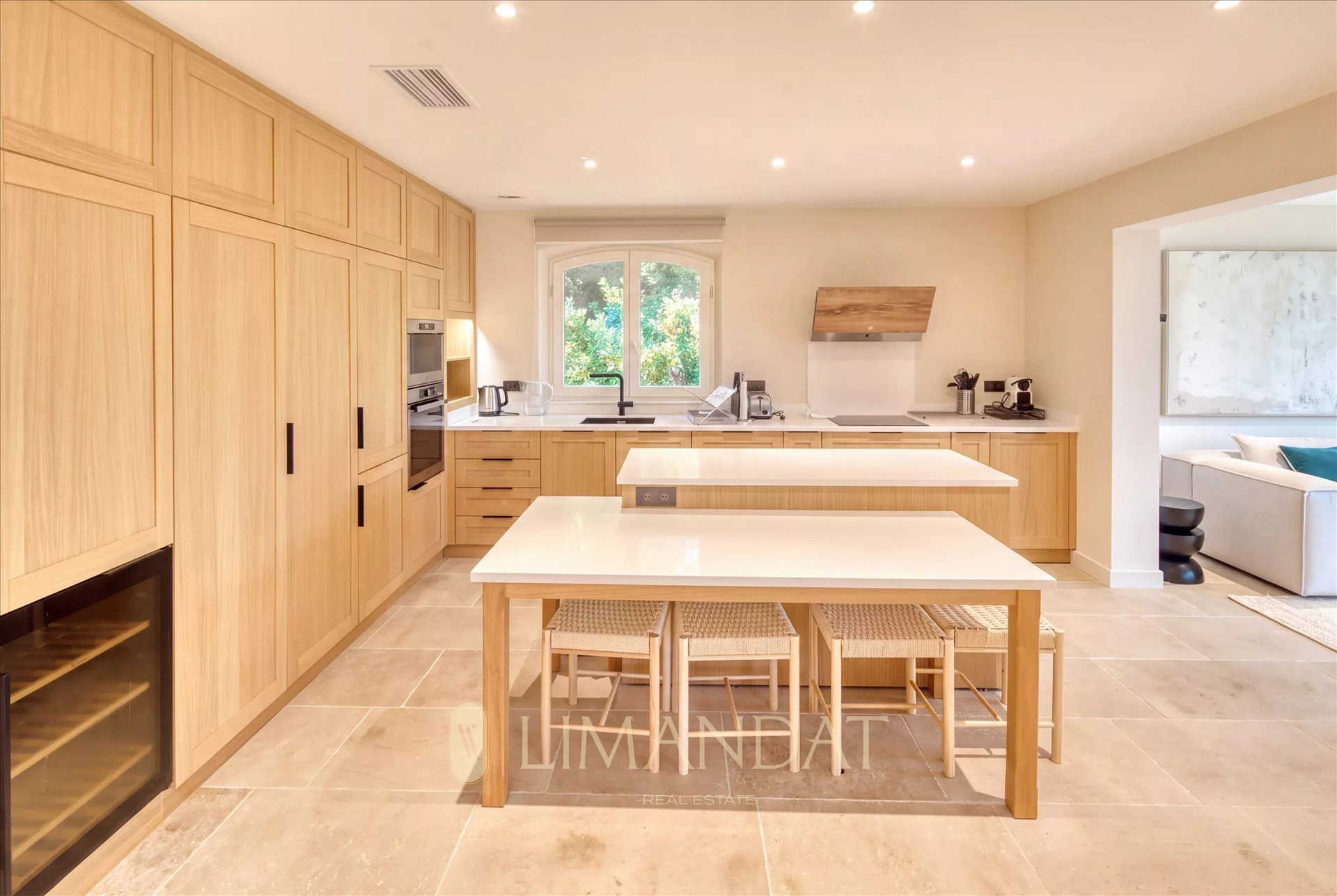 Maison à louer, 176m², Valbonne
