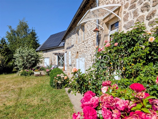 Maison 8 pièces 219 m² · à Saint-Julien-la-Geneste · 219 m² · 245 000 €