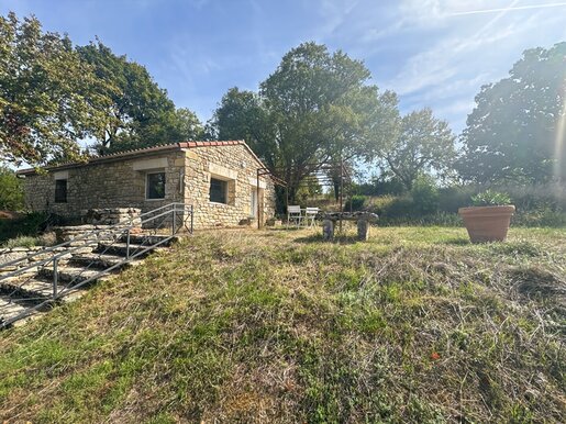 Maison 6 pièces 270 m² · à Puy-l'Évêque · 270 m² · 453 000 €