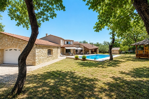 Maison 7 pièces 219 m² · à La Roque-sur-Pernes · 219 m² · 892 500 €