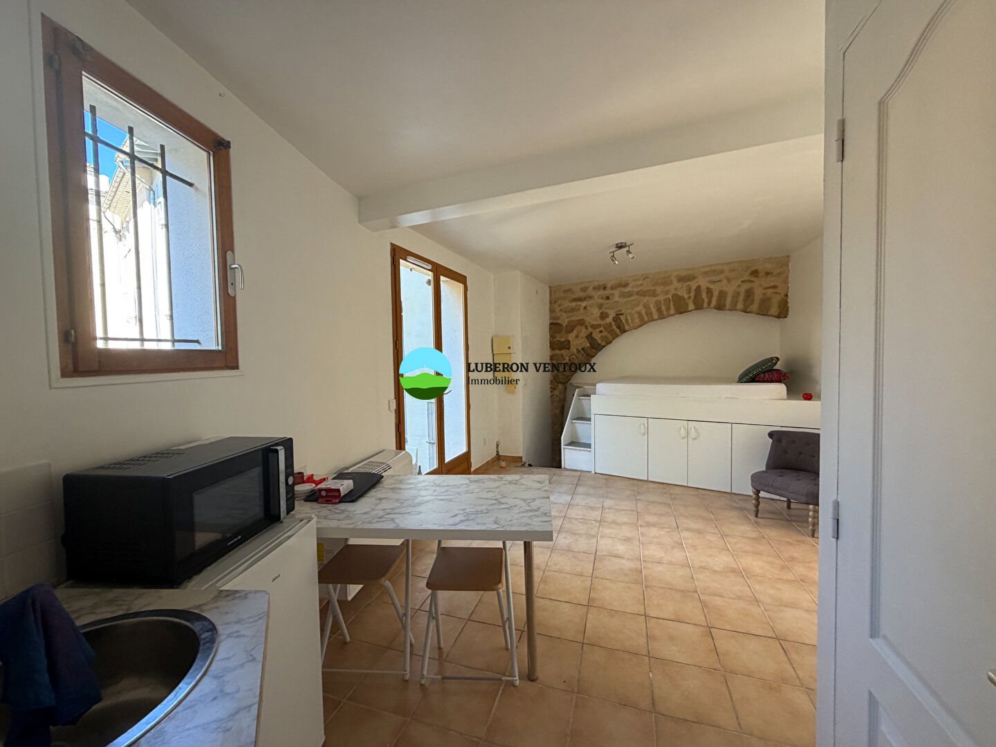 Appartement à louer, 23m², Caromb