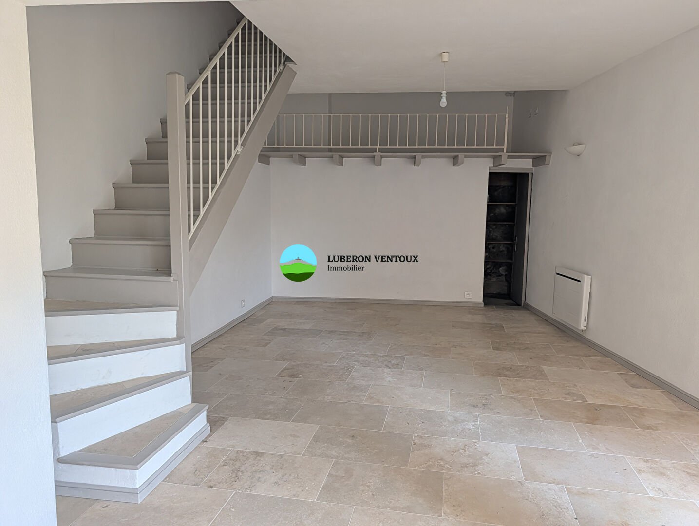 Maison à vendre, 81m², Entraigues-sur-la-Sorgue