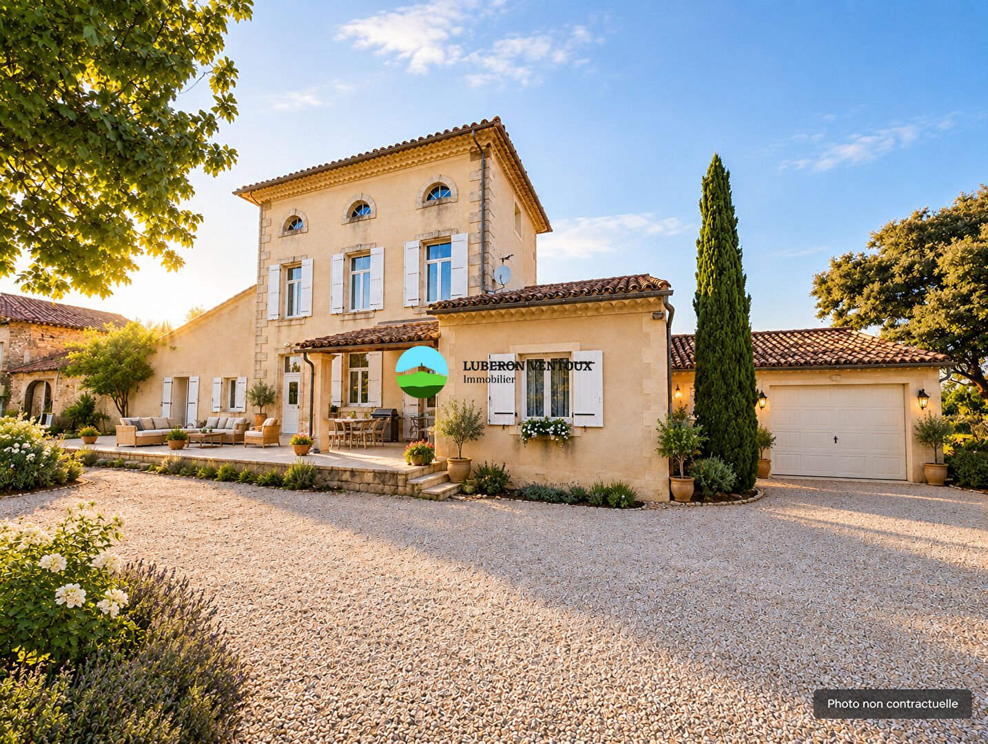 Maison à vendre, 295m², Rochegude