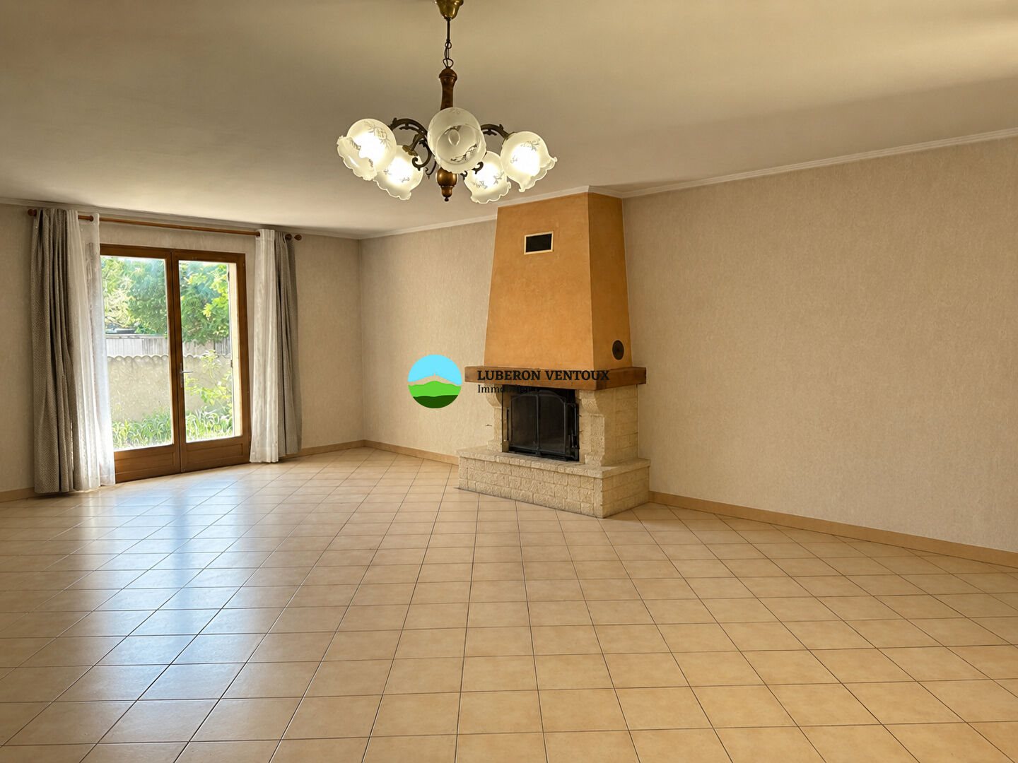 Maison à vendre, 147m², Pernes-les-Fontaines