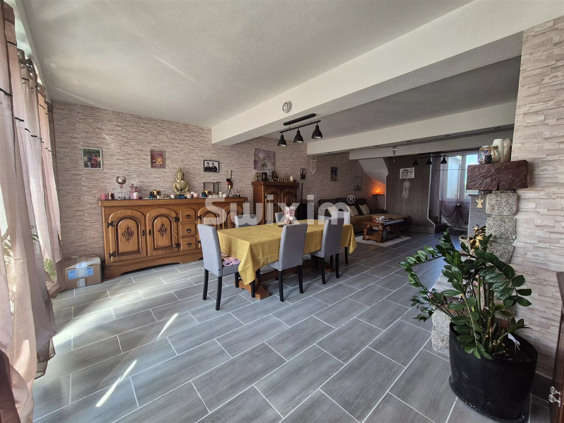 Maison à vendre, 205m², Saint-Péreuse