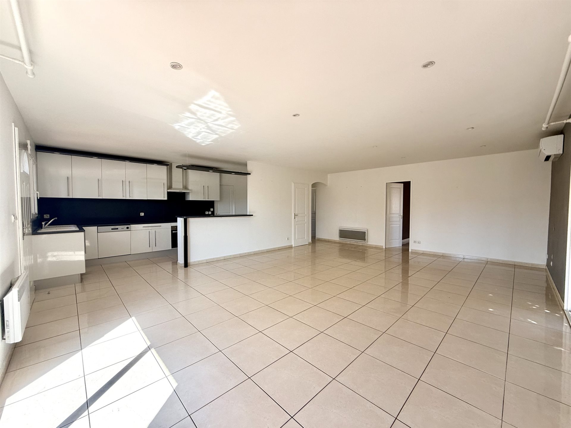 Maison à vendre, 95m², Trouillas
