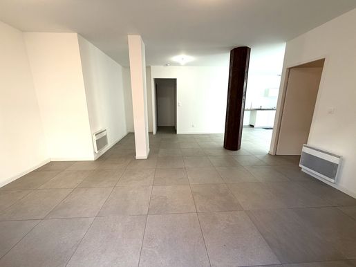 Appartement 2 pièces 60 m² · à Canohès · 60 m² · 99 000 €