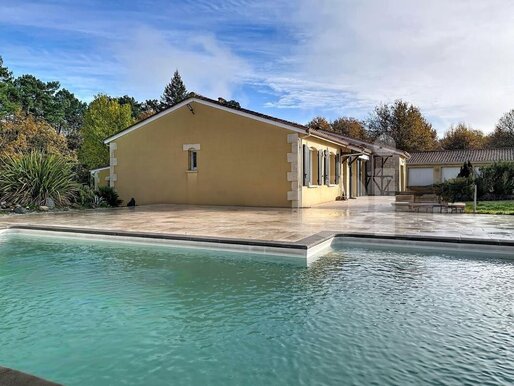 Maison 5 pièces 170 m² · à Lunas · 170 m² · 218 500 €