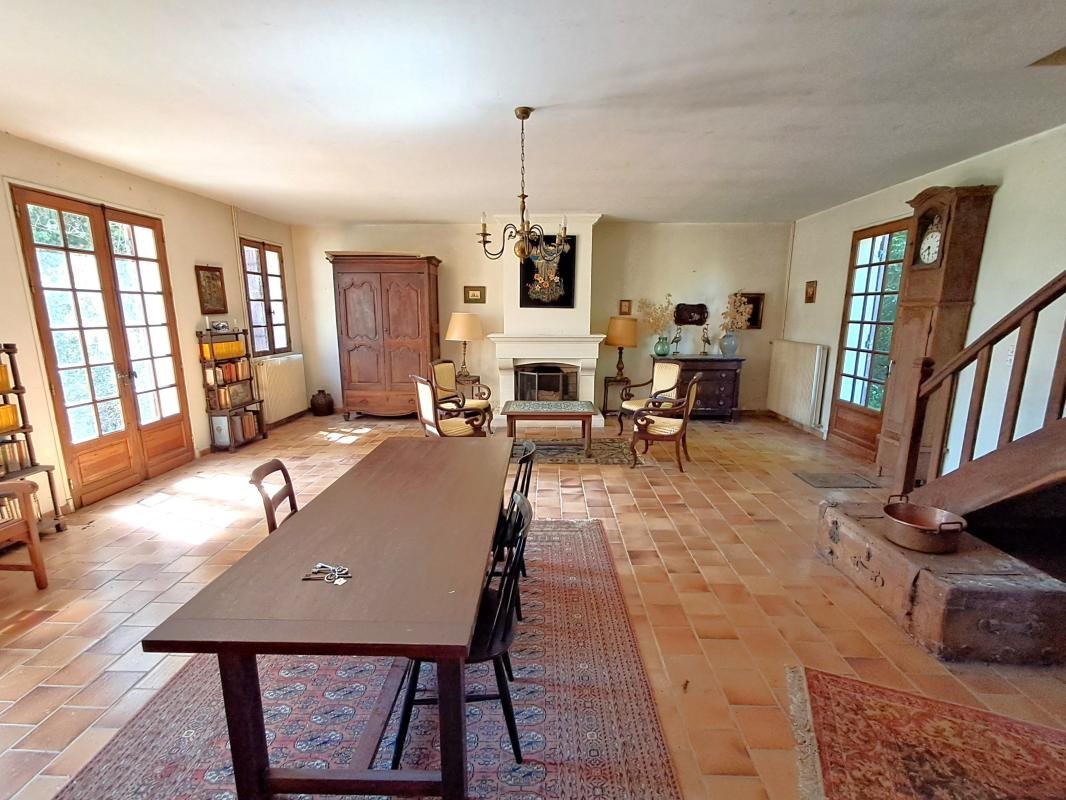 Maison à vendre, 202m², Montagnac-la-Crempse