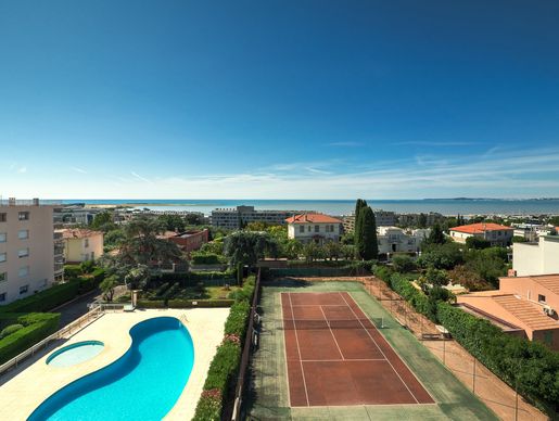 Appartement 4 pièces 83 m² · à Saint-Laurent-du-Var · 83 m² · 630 000 €