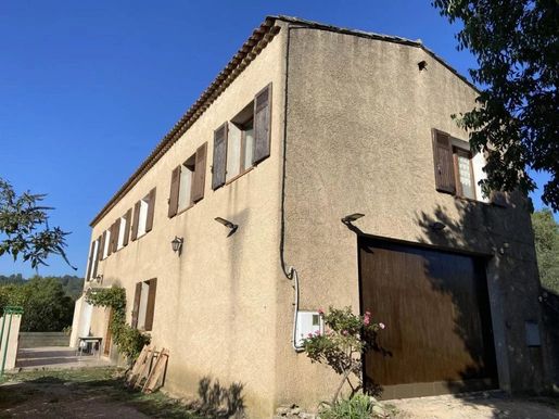Maison 8 pièces 228 m² · à Bras · 228 m² · 465 000 €