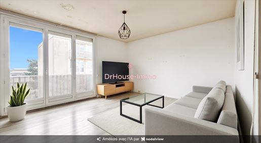 Appartement 4 pièces 75 m² · à Nozay · 75 m² · 195 000 €