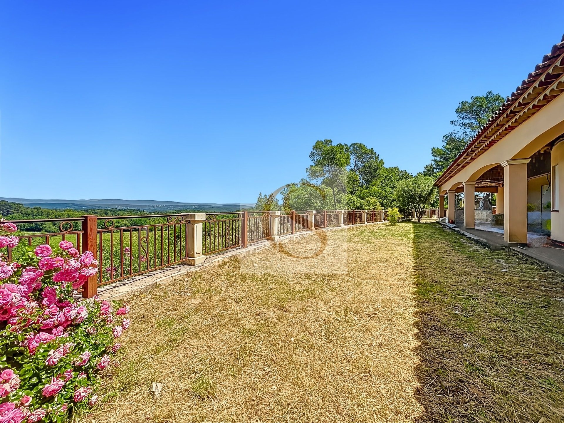 Maison à vendre, 289m², Le Thoronet
